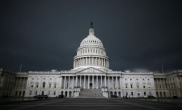 Large Storm System From Midwest Makes Its Way East